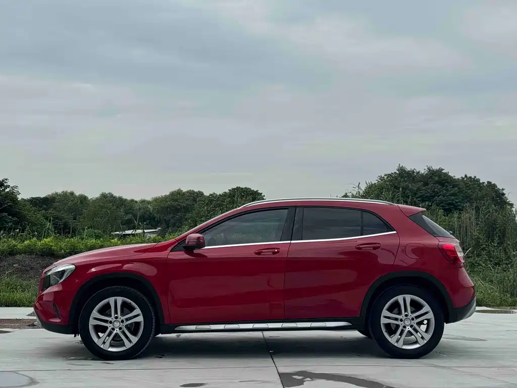 Mercedes-Benz GLA — миниатюра 3