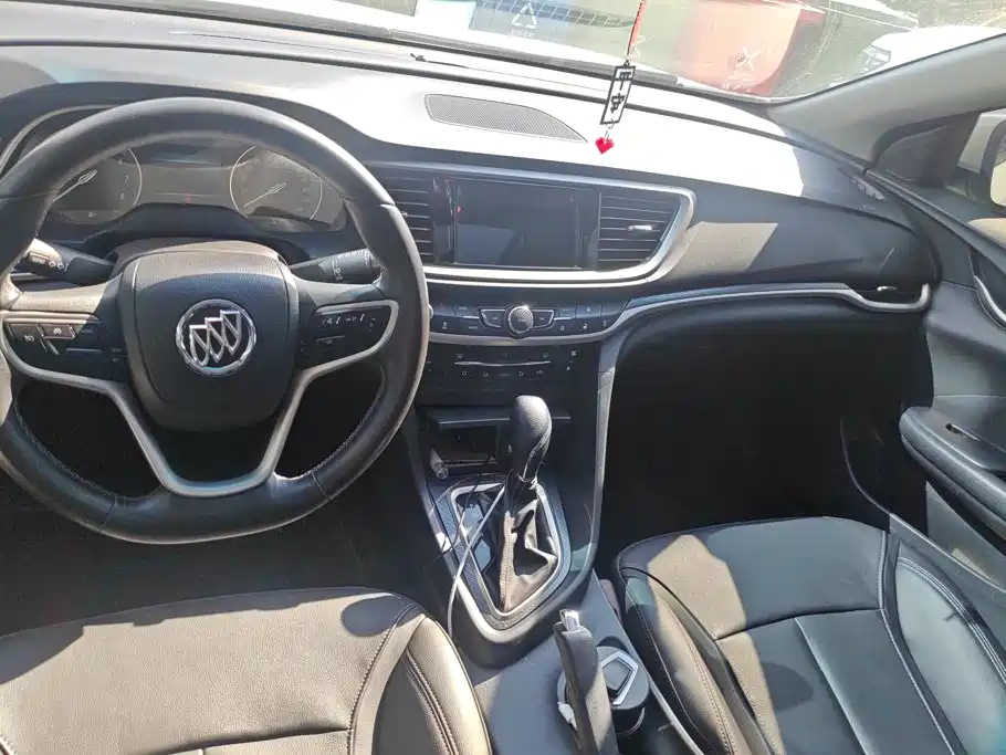 Buick Excelle — миниатюра 11