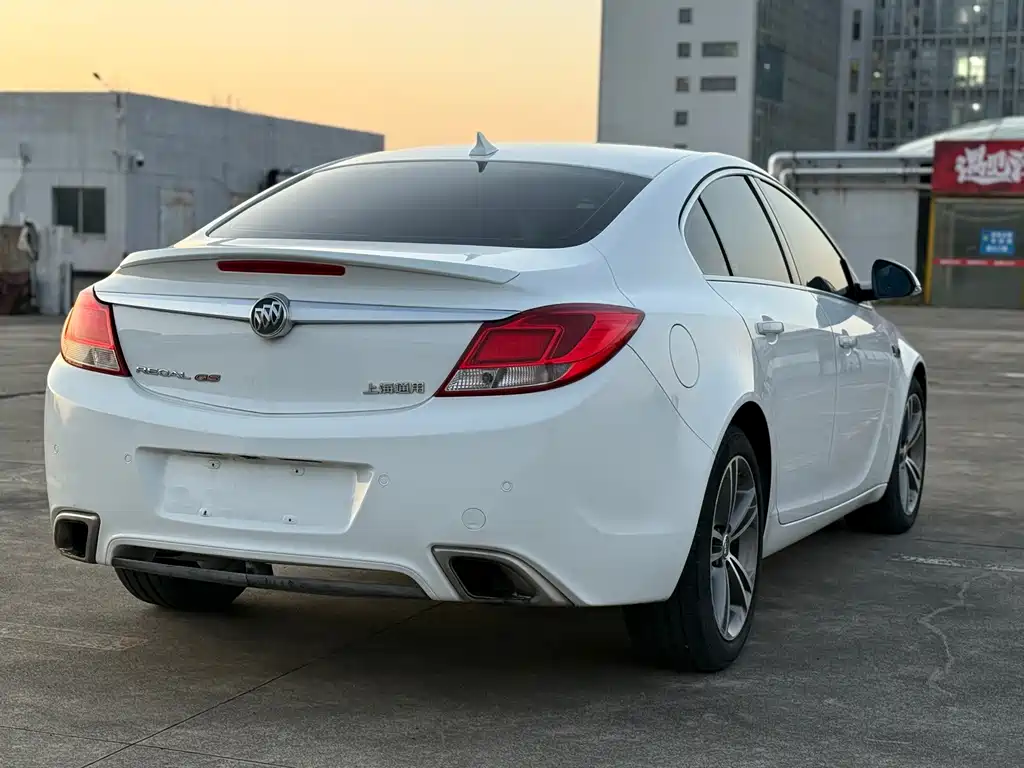 Buick Regal — миниатюра 5