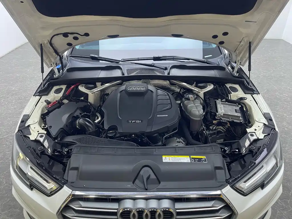 Audi A4L — миниатюра 17