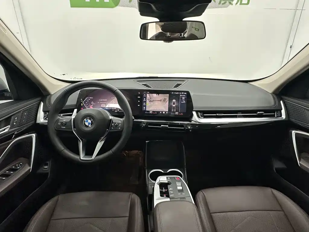 BMW X1 2023 sDrive20Li X
