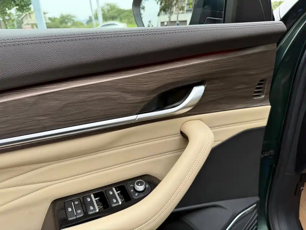 GEELY AUTOMOBILE XINGYUE L