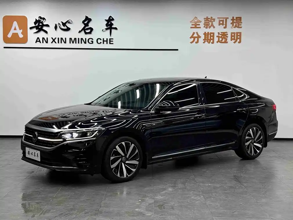 Volkswagen Passat 2023