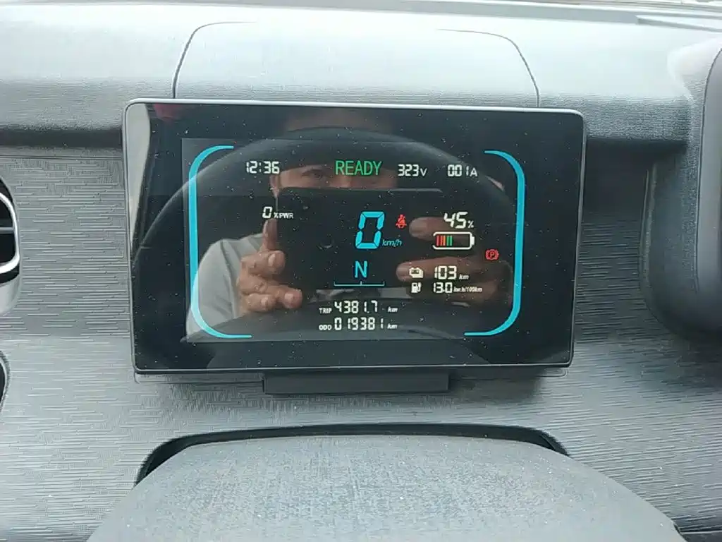 予风汽车 予风黄金仓 — миниатюра 12