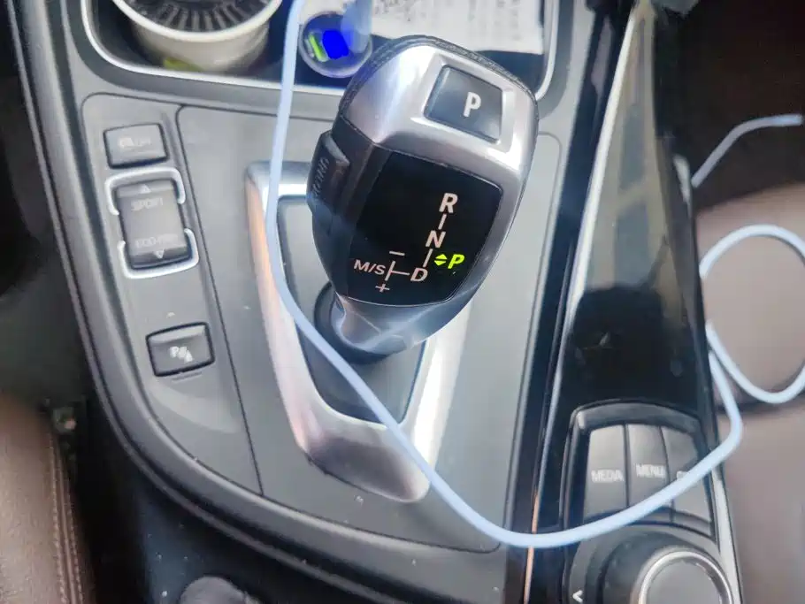 BMW 3 Series — миниатюра 16
