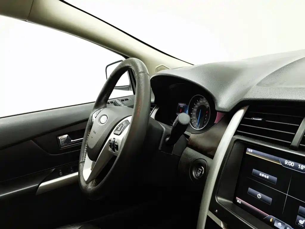 Ford Edge (Import) — миниатюра 22