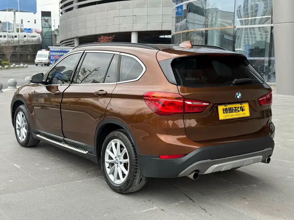 BMW X1 2016 sDrive18Li Fashion