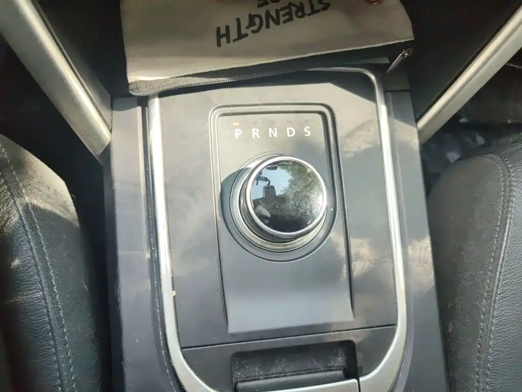 Land Rover Discovery Sport — миниатюра 15