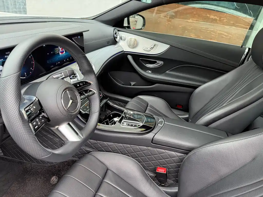 Mercedes-Benz E-Class (Import) — миниатюра 8