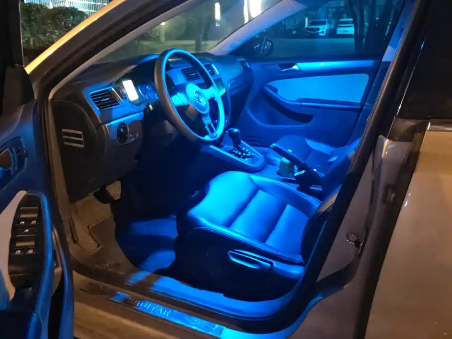 Volkswagen Sagitar — миниатюра 9