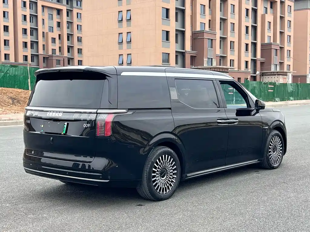 ZEEKR EXTREME KRYPTON 009