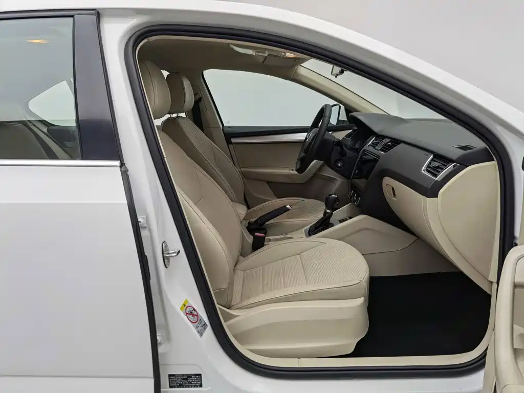 Skoda Octavia — миниатюра 23