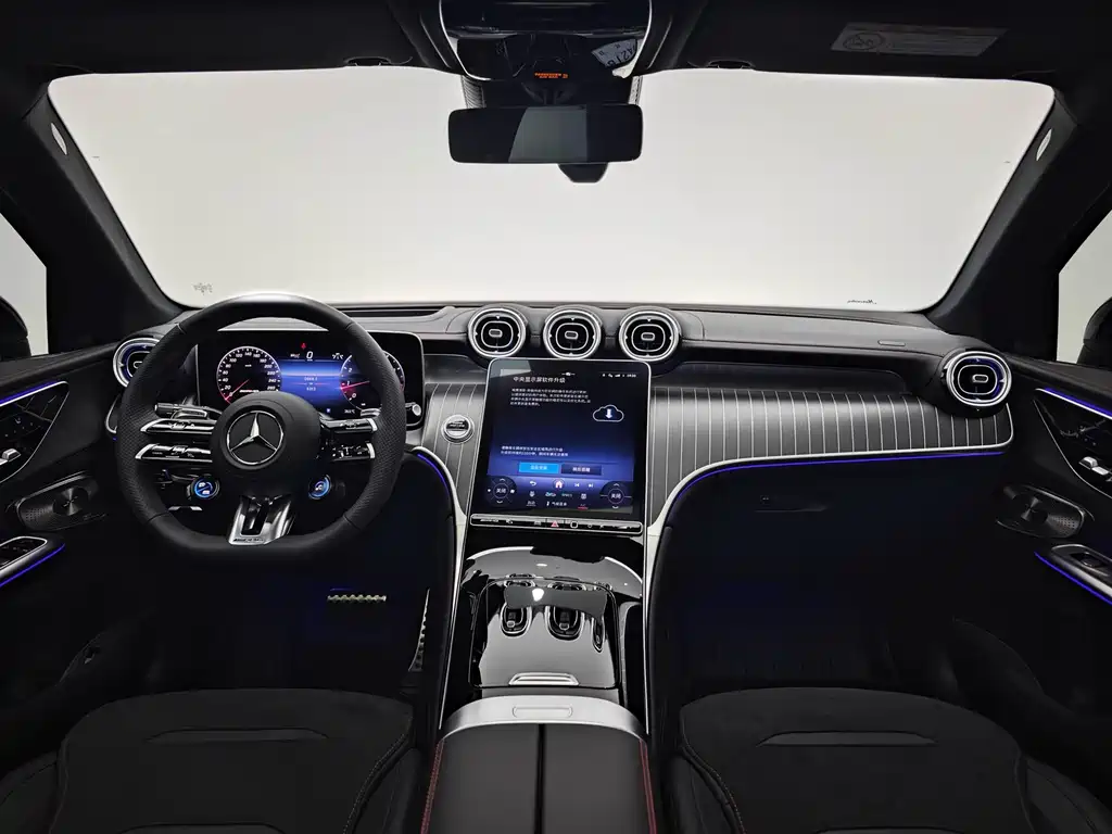 Mercedes-Benz GLC AMG — миниатюра 36