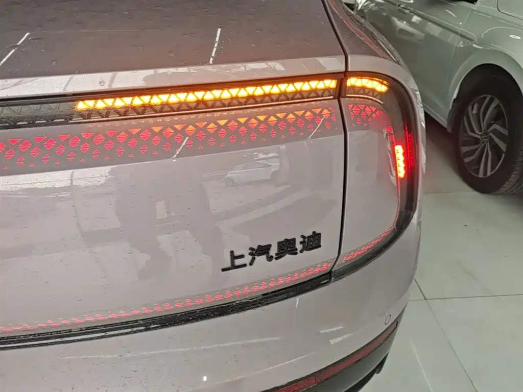 Audi E5 Sportback 2026 Plus