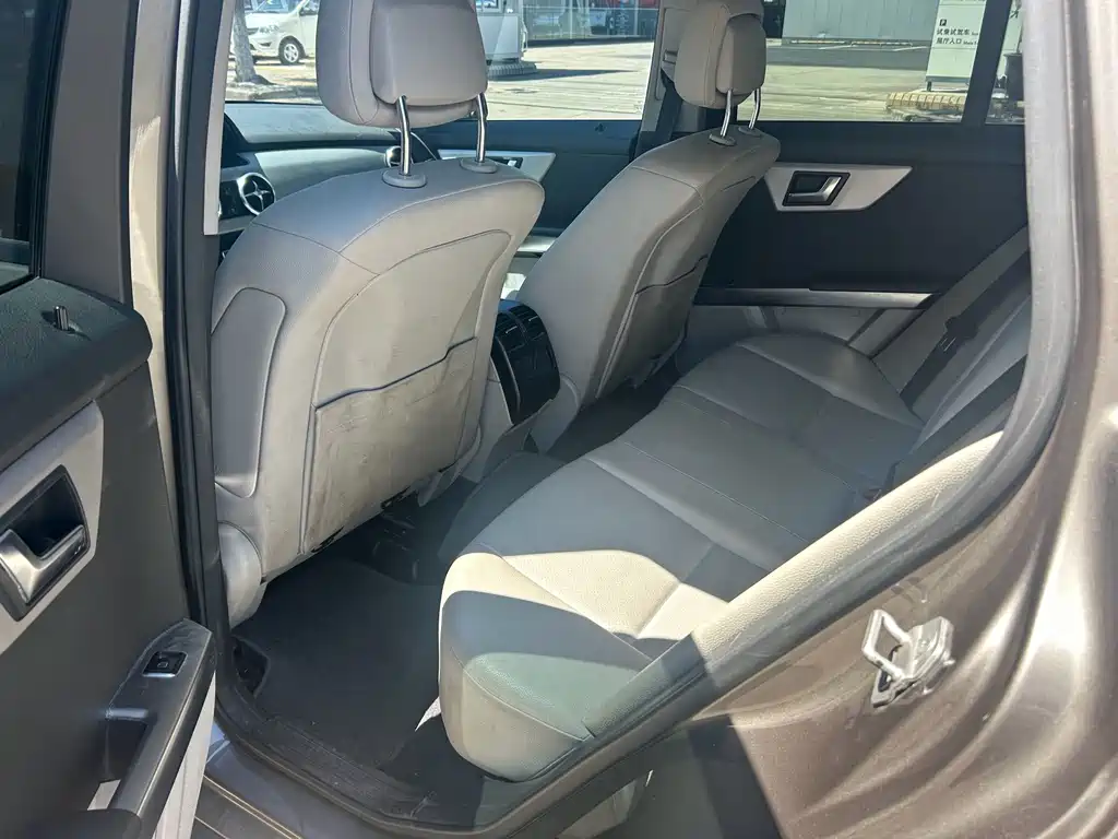 Mercedes-Benz GLK-Class — миниатюра 7