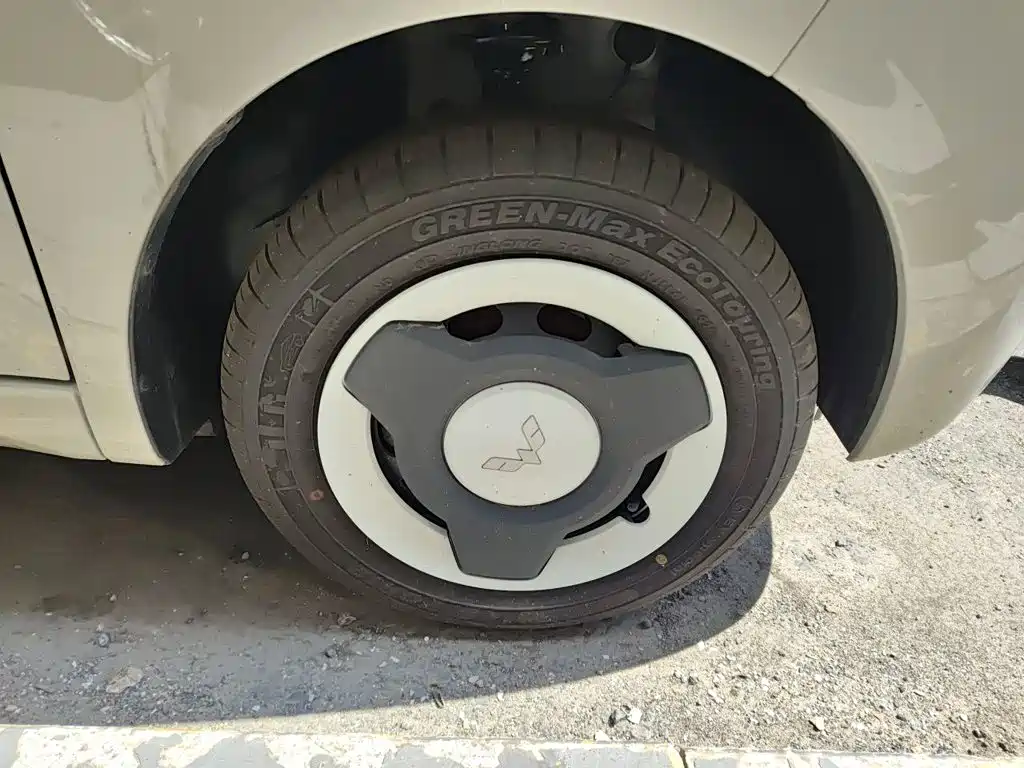 Wuling MINIEV — миниатюра 8