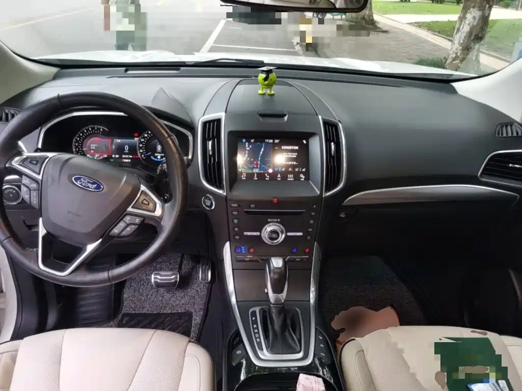Ford Edge — миниатюра 5
