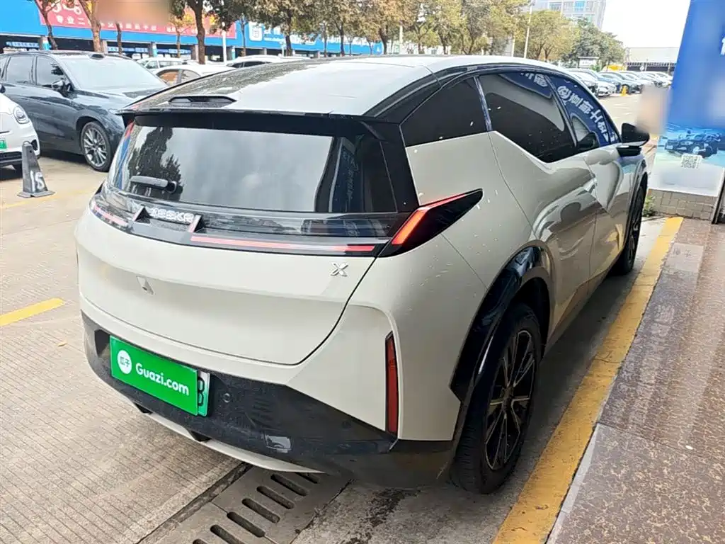 Zeekr X 2023 YOU 4 мест