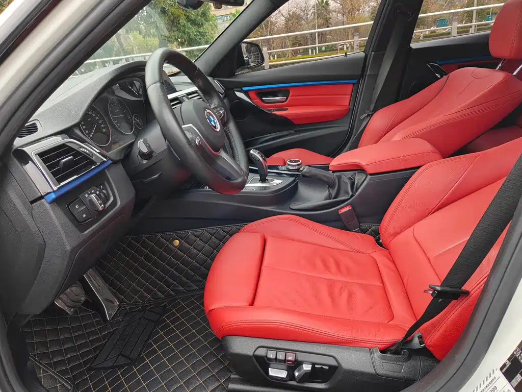 BMW 3 Series — миниатюра 7