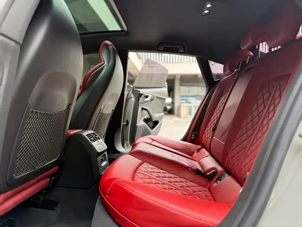 Audi S5 — миниатюра 5