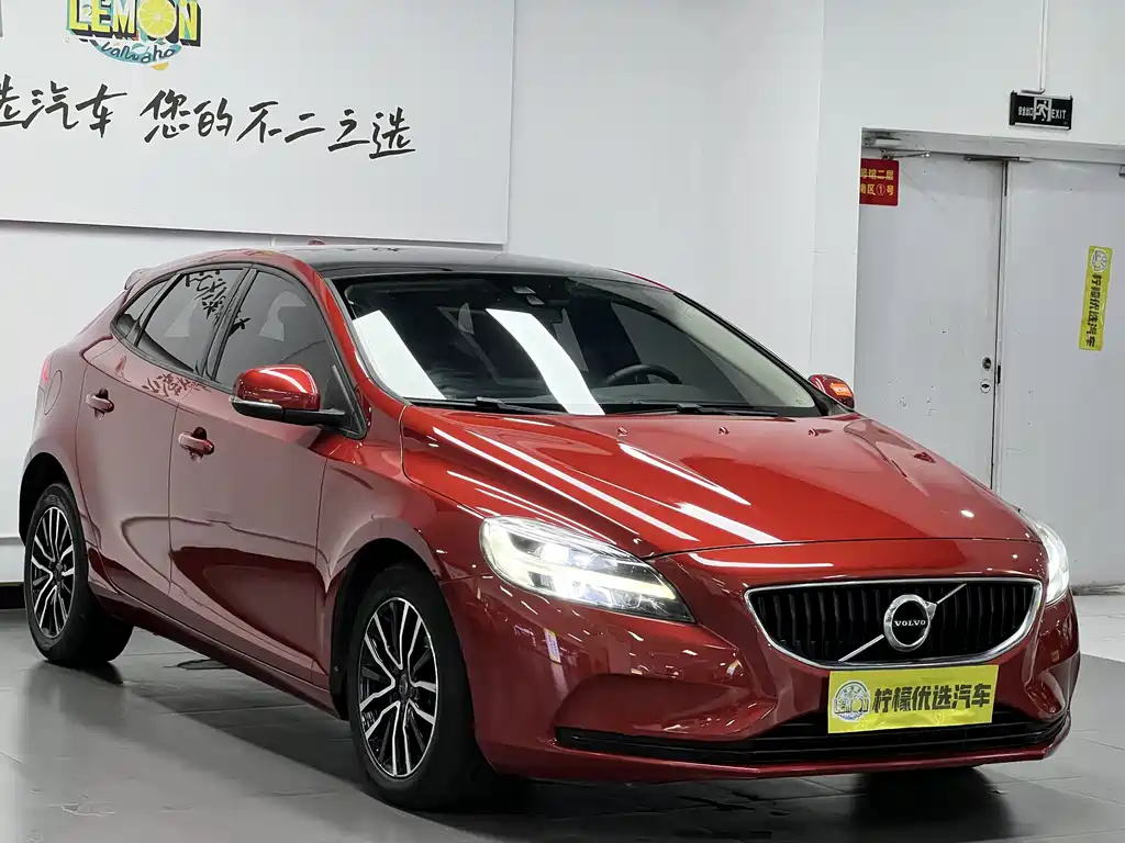 Volvo V40 — миниатюра 4