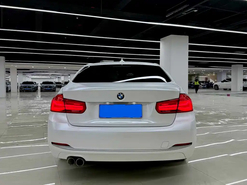 BMW 3 Series — миниатюра 9