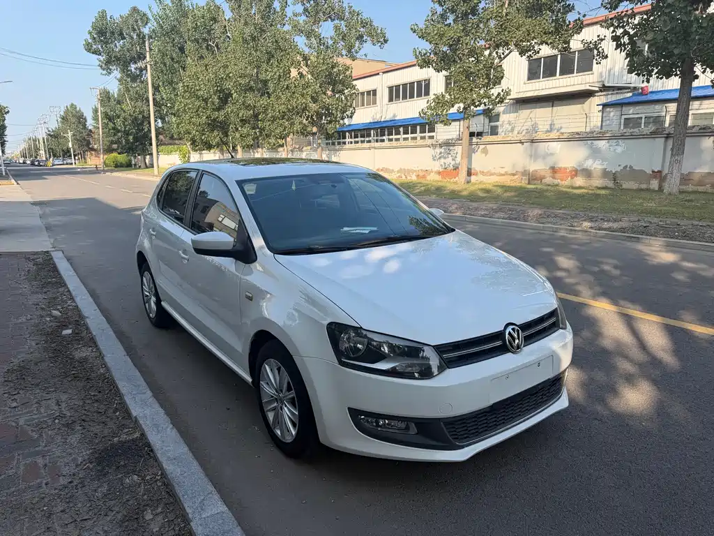 Volkswagen Polo — миниатюра 3