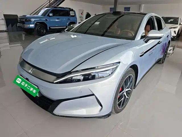 2025 BYD Han