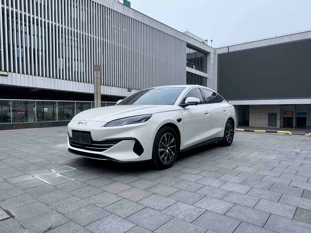 Byd 海豹06 2025