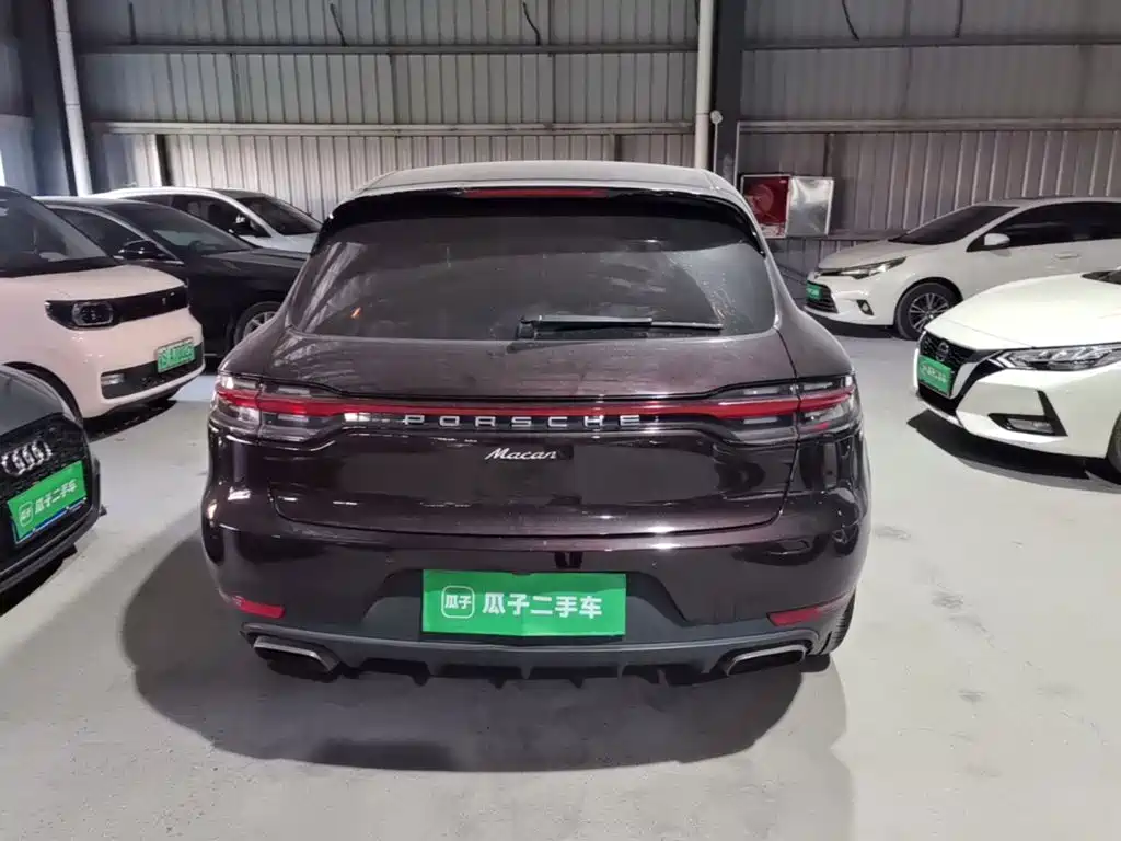 Porsche Macan — миниатюра 3