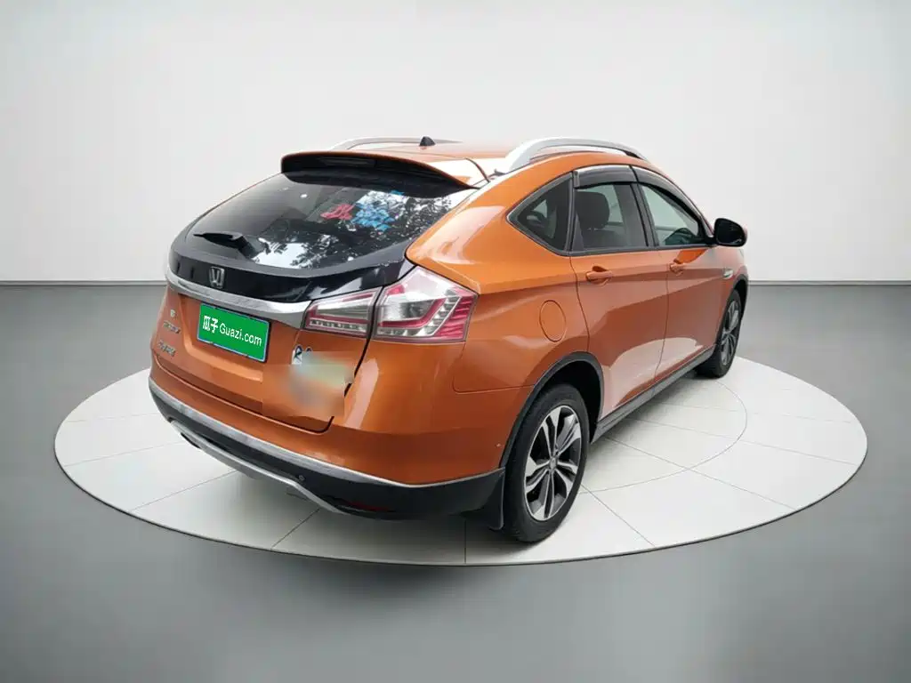 Luxgen U6 — миниатюра 6