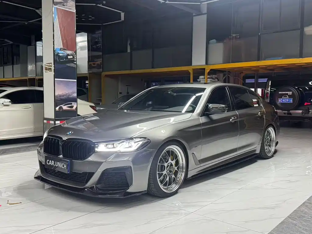 BMW 5 Series 2022