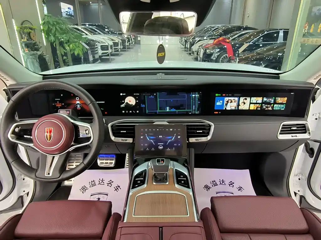 Hongqi Hongqi E-HS9 — миниатюра 7