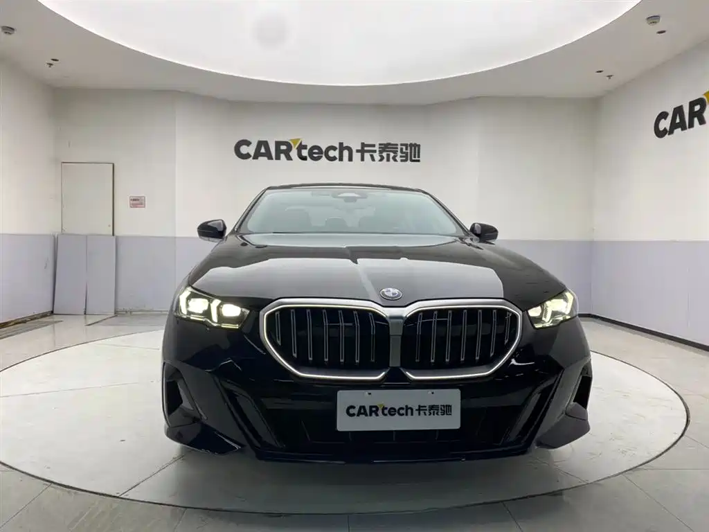 BMW 5 Series 5 2026 530Li Lead M Sport