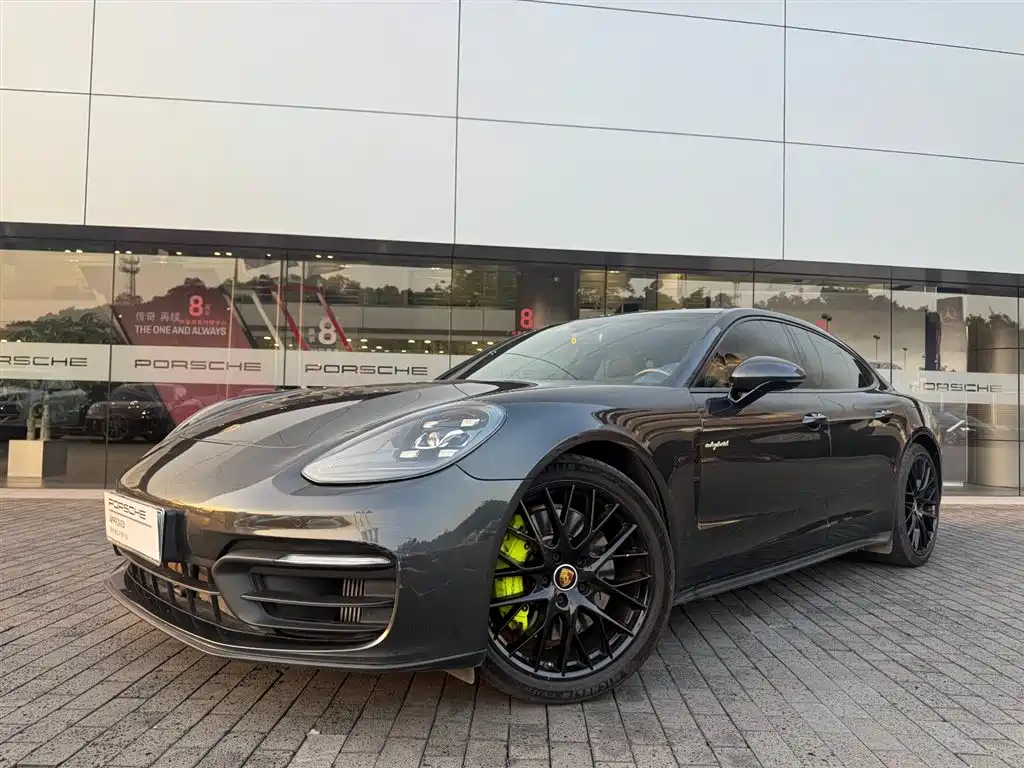 PORSCHE PANAMERA NEW ENERGY