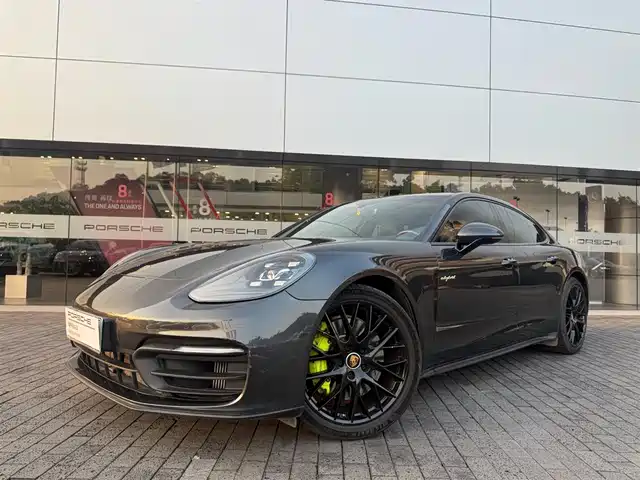 PORSCHE PANAMERA NEW ENERGY 2021