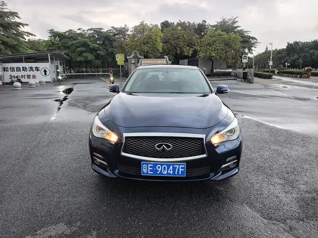 Infiniti Q50L 2016 2.0T