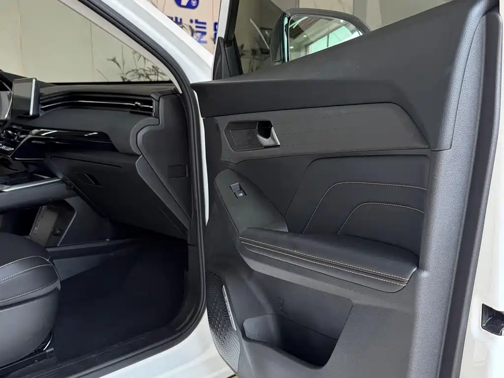 Haval Chitu Dynamic Enjoy Edition 1.5T Brass Rabbit, фото 41