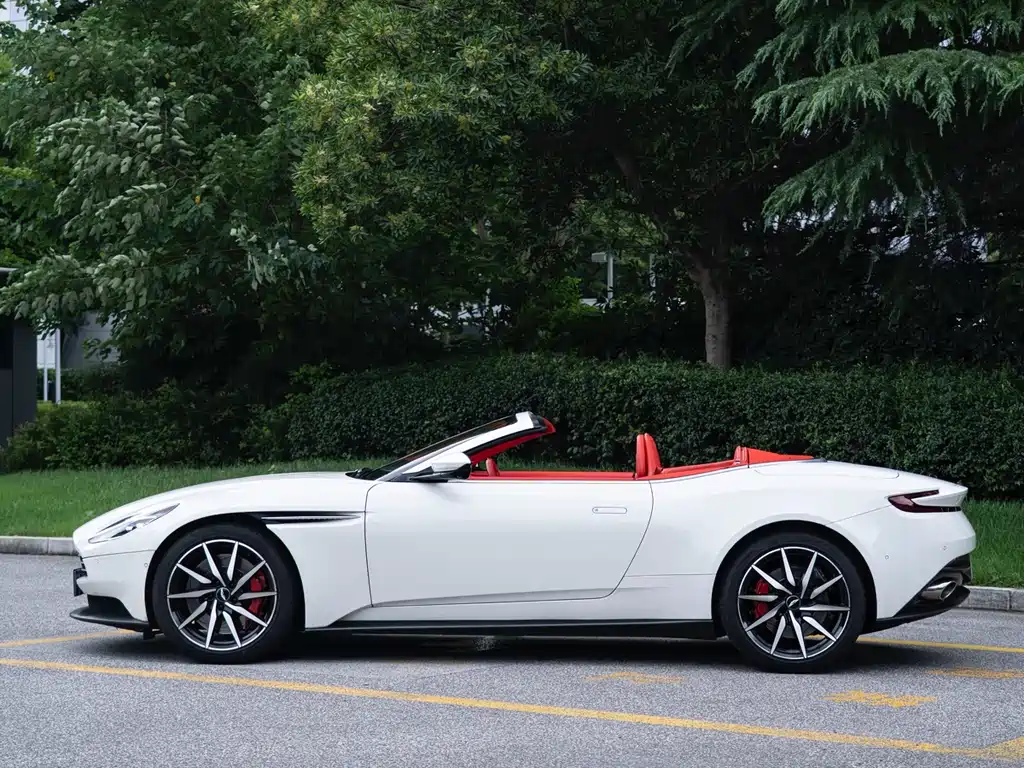 Aston Martin DB11 2020 4.0T V8 Volante