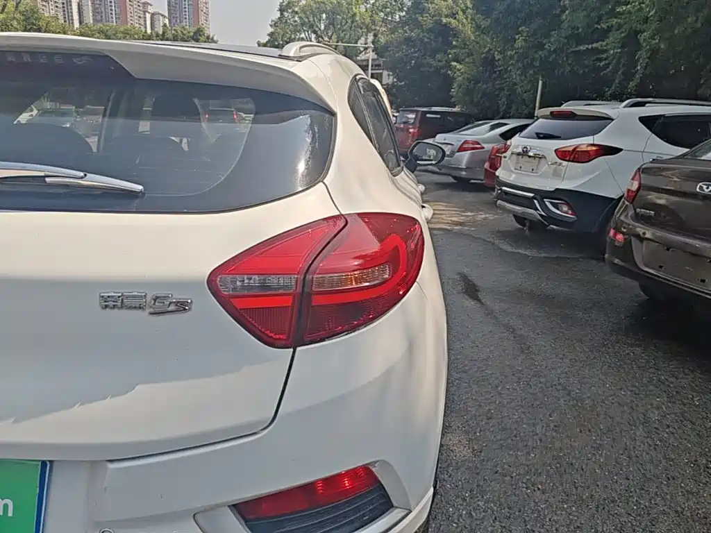 Geely Emgrand GS GS 2016 1.8L AT