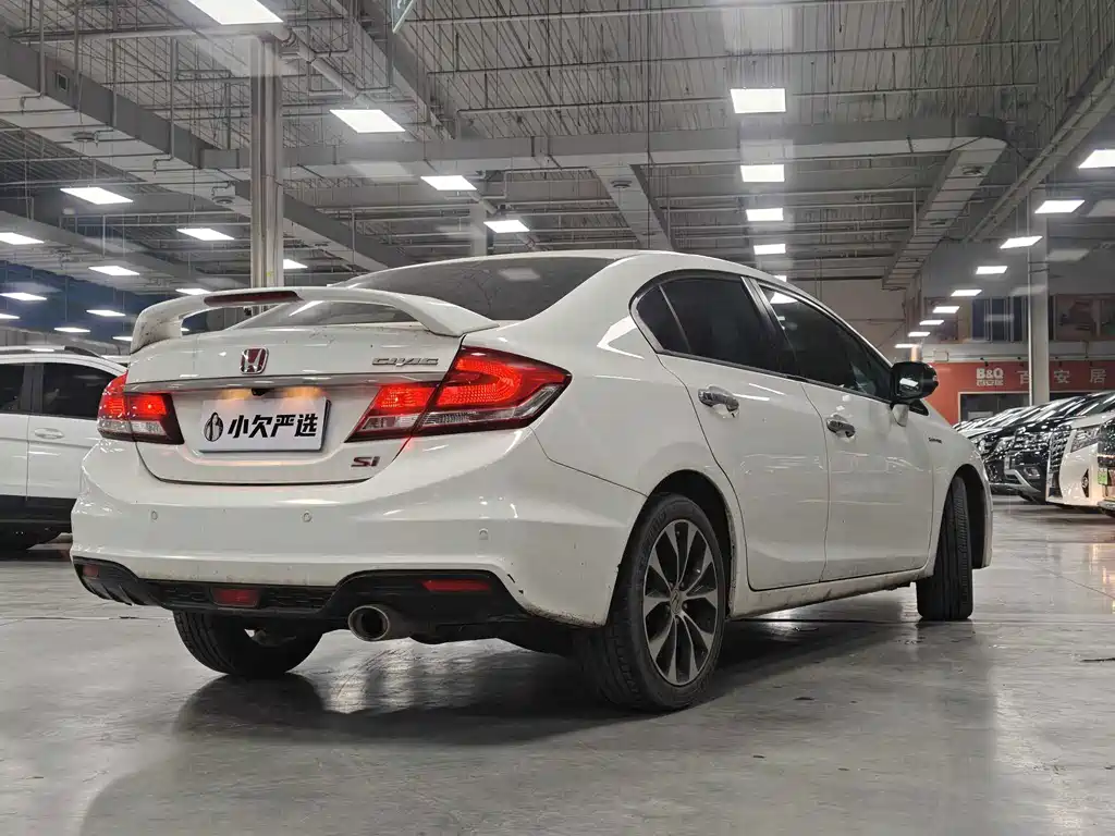 Honda Civic — миниатюра 18