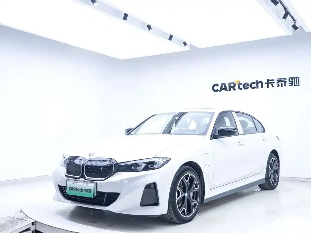 BMW i3 — миниатюра 9
