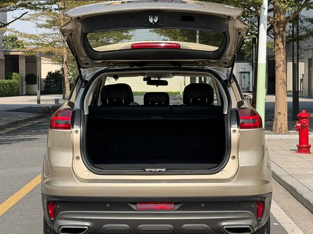 GEELY AUTOMOBILE BOYUE