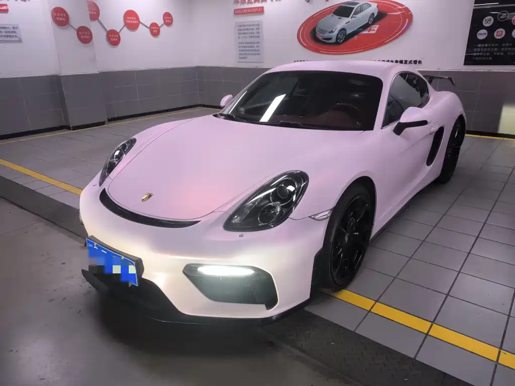 Porsche Cayman 2013