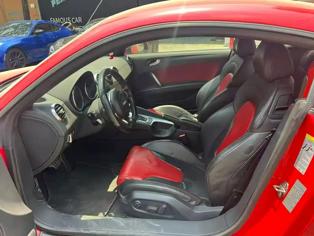 Audi TT 2010 TT 2.0TFSI