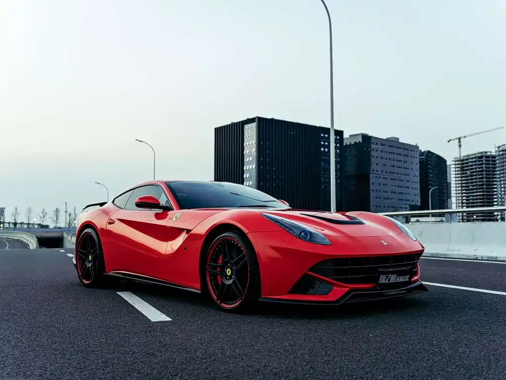 FERRARI F12BERLINETTA