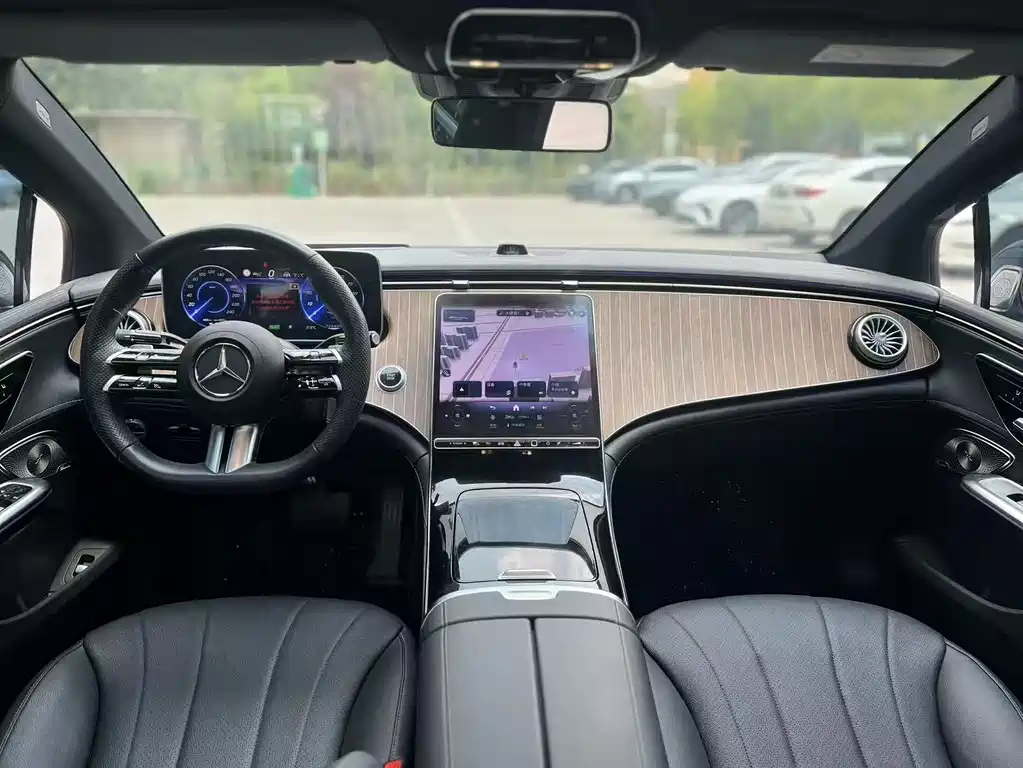 Mercedes-Benz EQE 2022 350 Luxury