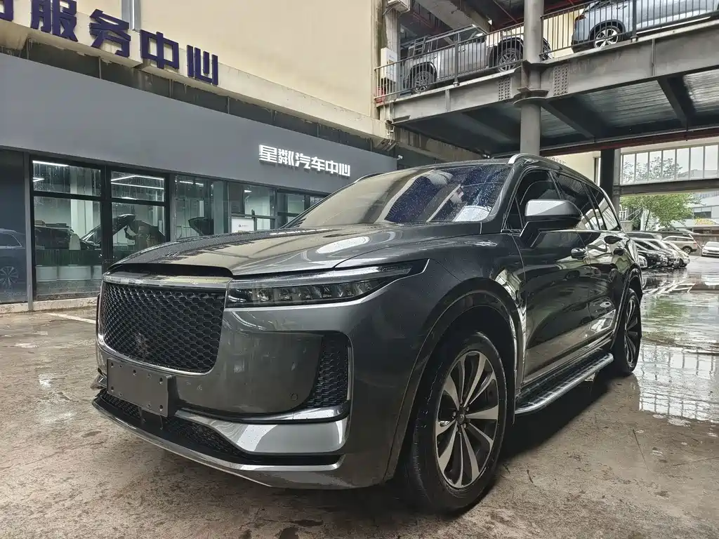 Li Auto ONE