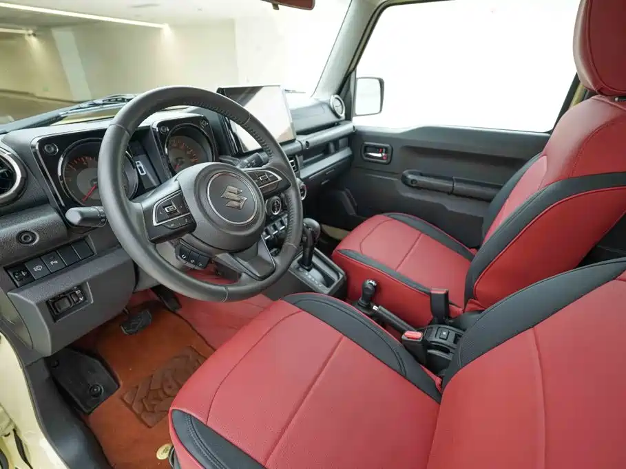 Suzuki Jimny — миниатюра 10
