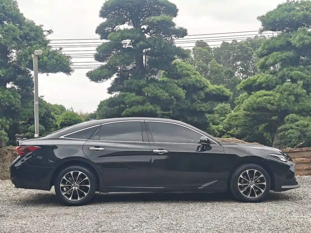 Toyota Avalon 2022 2.0L Luxury